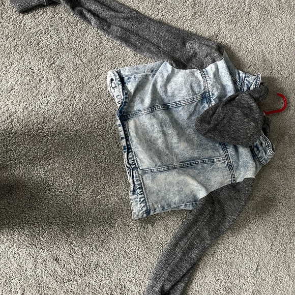 Jean Jacket - Picture 2 of 2